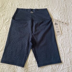 RBX Women’s S bike shorts leopard print NWT
